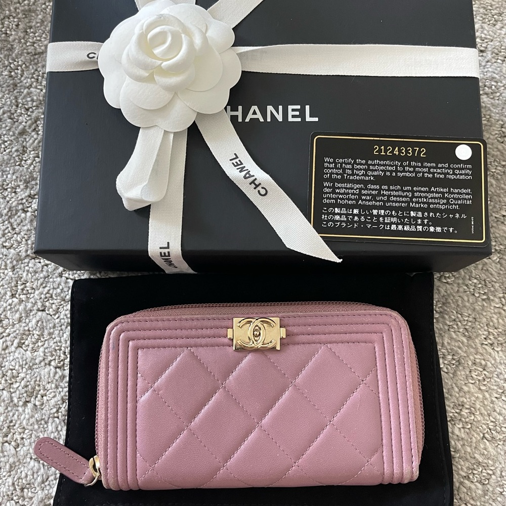 CHANEL Medium Boy Wallet in Lambskin